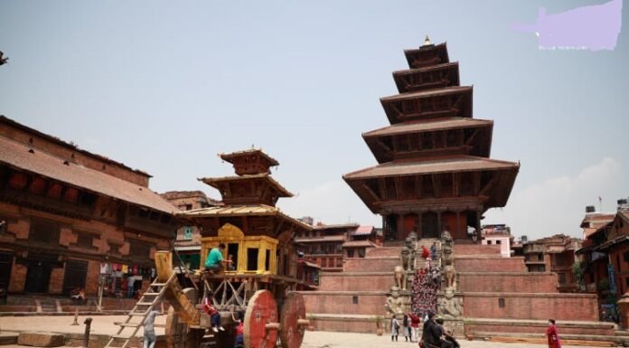 बिस्का जात्राका लागि रथ निर्माण