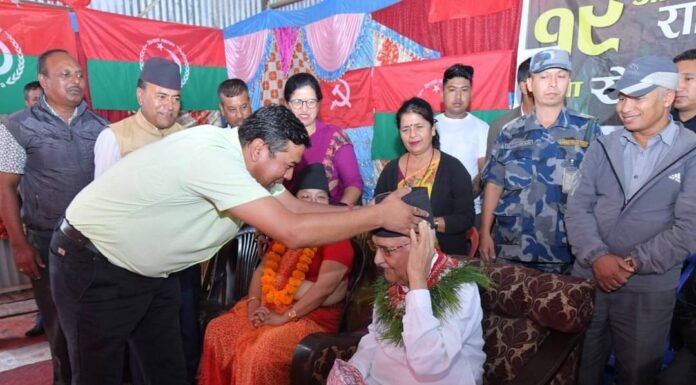 भक्तपुरमा एमालेले मनायो धान दिवस, तस्बिरमा हेरौं