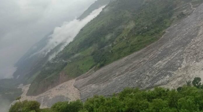 एक सय बढी गाउँ पहिरोको उच्च जोखिममा