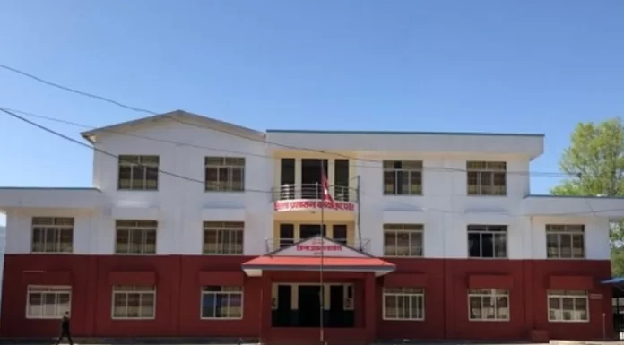 अवैध क्रसर उद्योग बन्द गर्न प्रशासनको निर्देशन