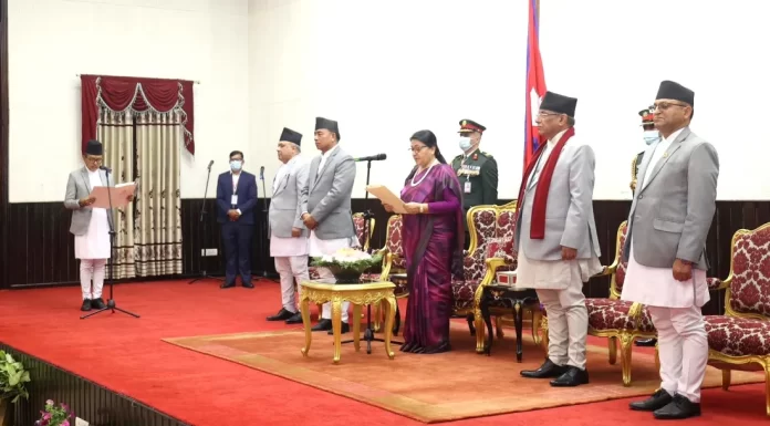 मन्त्रीहरू पद बहालीअघि पशुपतितिर
