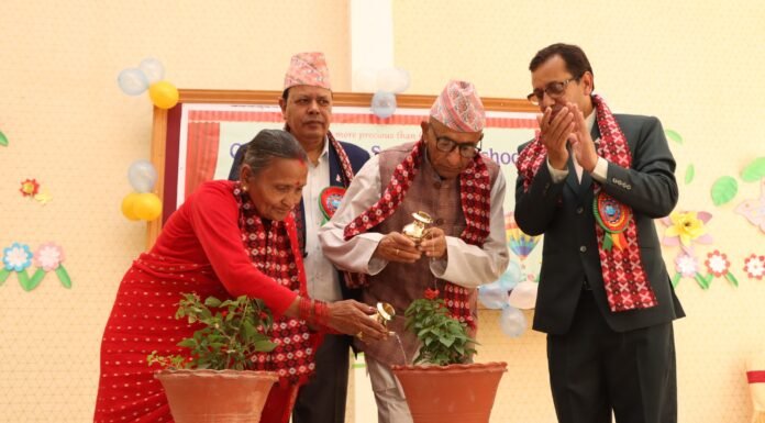 नातिनिको स्कुलमा हजुरआमा प्रमुख अतिथि, क्वालिटी स्कुलको २७ औं वर्षमा, तस्विरमा हेरौं