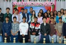 कक्षा १० का भाईबहिनीले गरे एसईई उतिर्ण दाई दिदिहरुको सम्मान र बिदाई