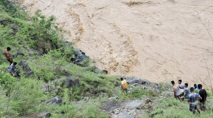 कर्णालीमा बेपत्ता गाडीको खोजी जारी
