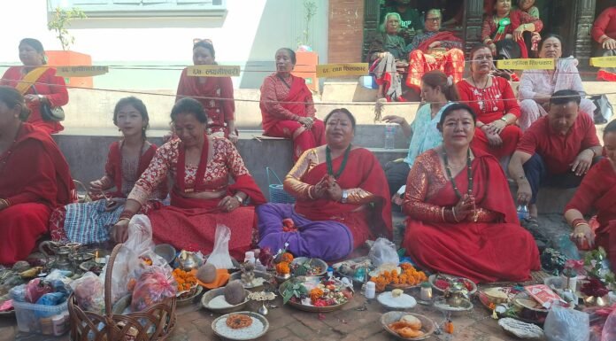 भक्तपुरमा एक सय ४० महिला वसे उमामहेश्वरकाे व्रत